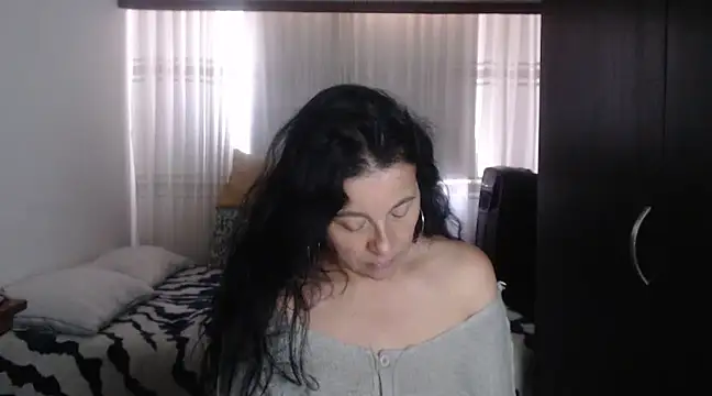 stefilove10 online show from 01-10-25, 02:34