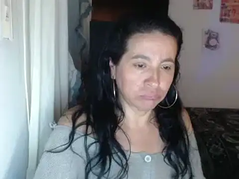 stefilove10 online show from 03-07-25, 06:00