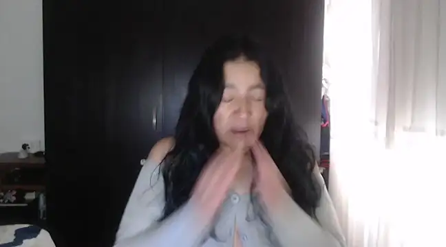 stefilove10 online show from 12-17-24, 02:55