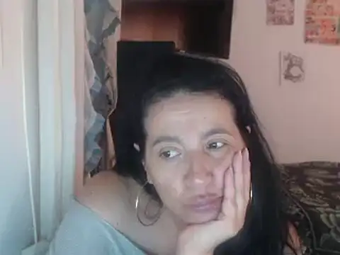 stefilove10 online show from 03-10-25, 04:03