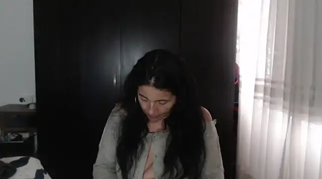 stefilove10 online show from 12-16-24, 06:27