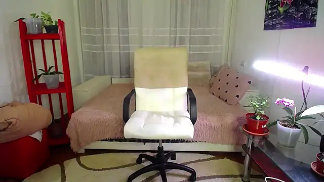 OlgaSapphire online show from 02-24-25, 04:27