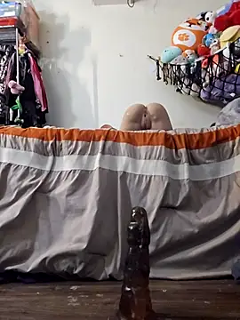 Snapshot of UncutHammer69 chatting on 10-11-25, 07:04 UncutHammer69 online show from 10-11-25, 07:04