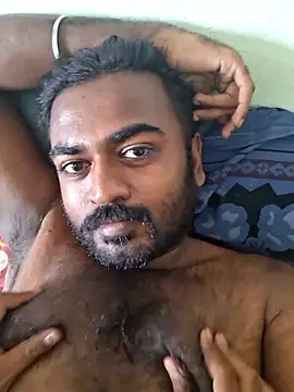 Snapshot of BlackHairy_man chatting on 06-08-26, 10:27 BlackHairy man online show from 06-08-26, 10:27