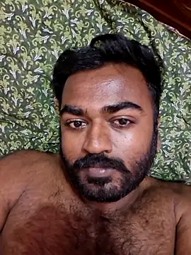 Snapshot of BlackHairy_man chatting on 06-16-26, 03:45 BlackHairy man online show from 06-16-26, 03:45