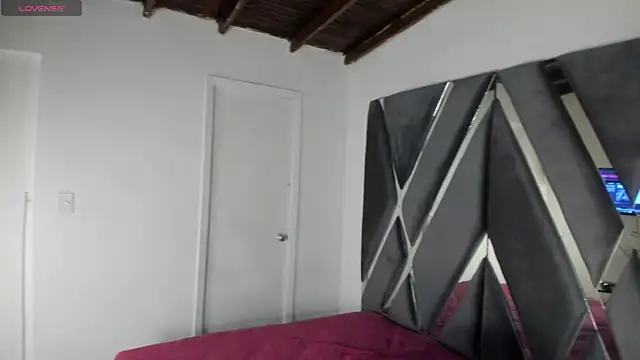 moonsweet1 online show from 11-23-25, 02:27