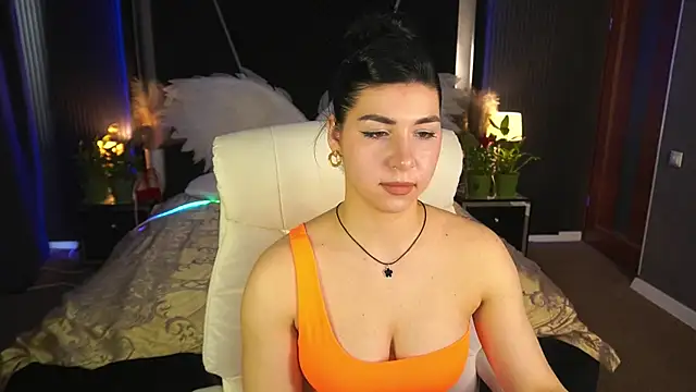 Snapshot of EmilyCandyy chatting on 05-08-26, 06:17 EmilyCandyy online show from 05-08-26, 06:17