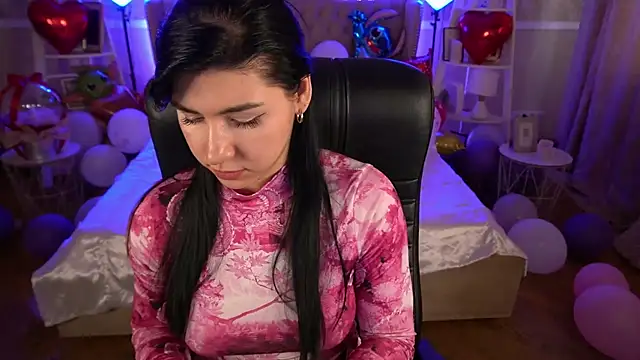 Snapshot of EmilyCandyy chatting on 02-17-25, 12:49 EmilyCandyy online show from 02-17-25, 12:49