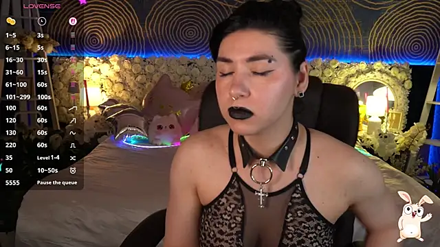 Snapshot of EmilyCandyy chatting on 06-02-26, 06:24 EmilyCandyy online show from 06-02-26, 06:24