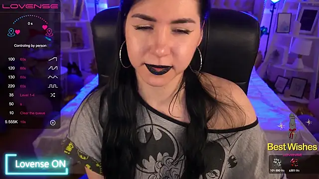 Snapshot of EmilyCandyy chatting on 02-11-25, 09:52 EmilyCandyy online show from 02-11-25, 09:52