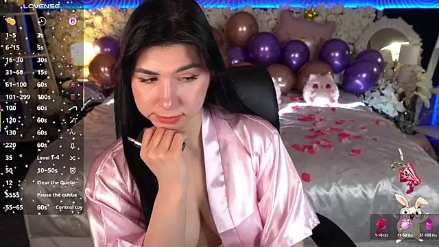 Snapshot of EmilyCandyy chatting on 02-10-26, 07:07 EmilyCandyy online show from 02-10-26, 07:07