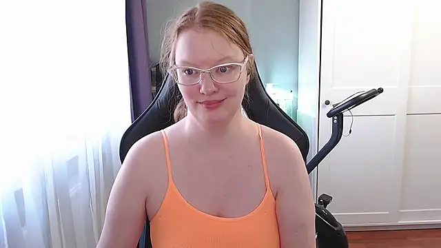 Snapshot of Lady_Inari chatting on 09-30-25, 05:02 Lady Inari online show from 09-30-25, 05:02