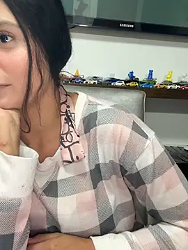 kinky milaxh online show from 12-16-25, 11:31