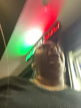 yanza2002 online show from 11-12-25, 11:52