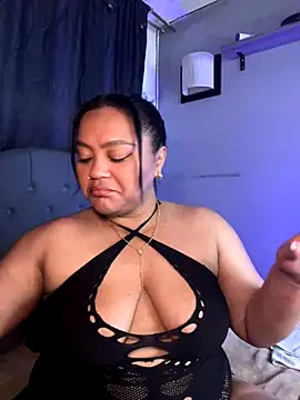 yanza2002 online show from 11-13-25, 11:30