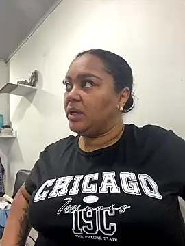 yanza2002 online show from 10-16-25, 11:13