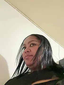 yanza2002 online show from 02-07-26, 11:24