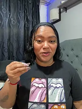 yanza2002 online show from 12-03-25, 11:25