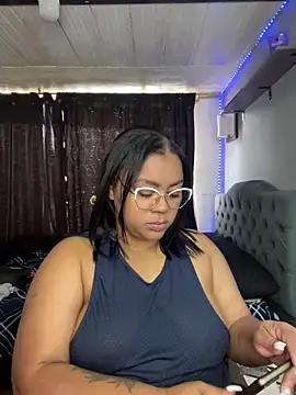 yanza2002 online show from 02-08-26, 06:49