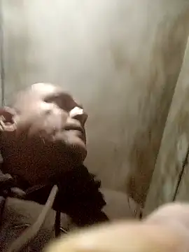 Snapshot of jay2425 chatting on 11-17-25, 01:31 jay2425 online show from 11-17-25, 01:31