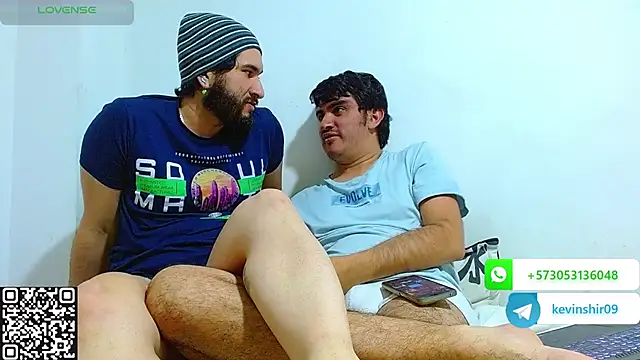 Snapshot of biglatin80 chatting on 02-17-26, 01:58 biglatin80 online show from 02-17-26, 01:58