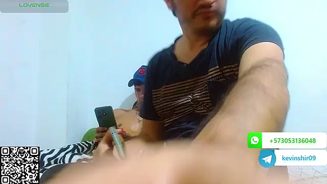 Snapshot of biglatin80 chatting on 02-01-26, 11:36 biglatin80 online show from 02-01-26, 11:36