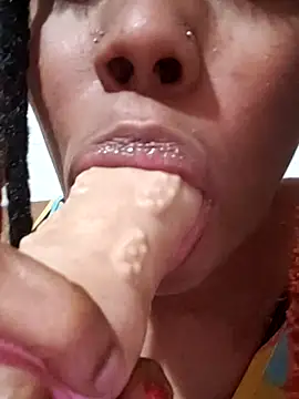 HONEYSWEETS LIVE online show from 03-05-26, 03:58