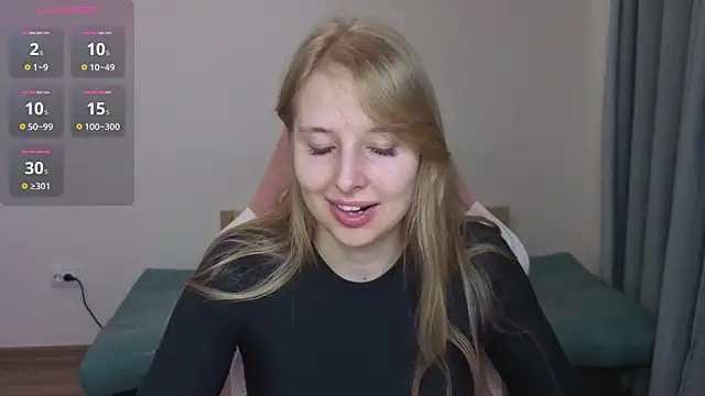 Snapshot of Jessy_Ginger chatting on 05-15-26, 02:04 Jessy Ginger online show from 05-15-26, 02:04