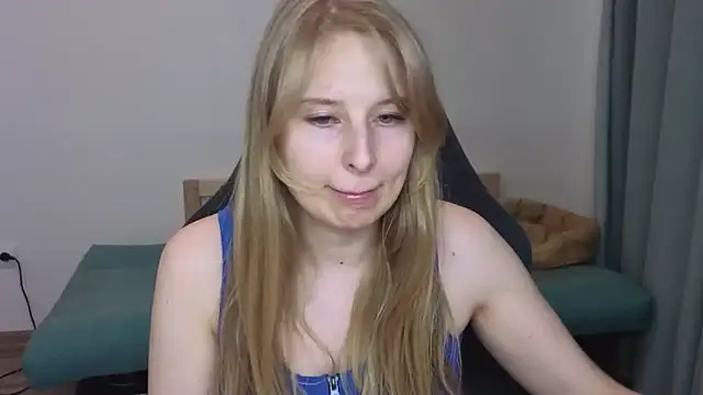 Snapshot of Jessy_Ginger chatting on 06-08-26, 03:23 Jessy Ginger online show from 06-08-26, 03:23