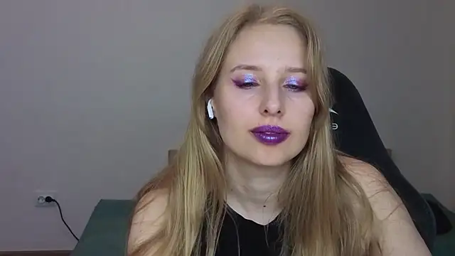 Snapshot of Jessy_Ginger chatting on 07-03-26, 05:08 Jessy Ginger online show from 07-03-26, 05:08