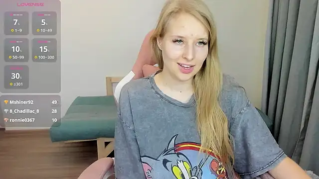 Snapshot of Jessy_Ginger chatting on 03-09-25, 03:38 Jessy Ginger online show from 03-09-25, 03:38