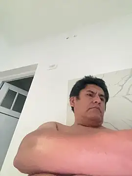 julius semen online show from 12-21-25, 10:32