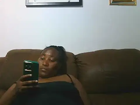 Snapshot of ebonytitts4u chatting on 02-09-26, 07:23 ebonytitts4u online show from 02-09-26, 07:23