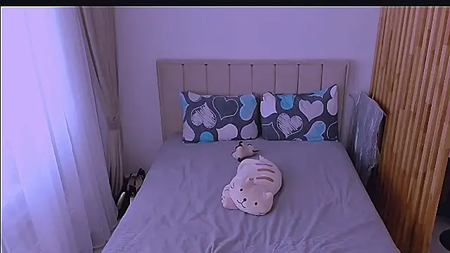 sabrinamacmarren online show from 04-10-26, 09:38