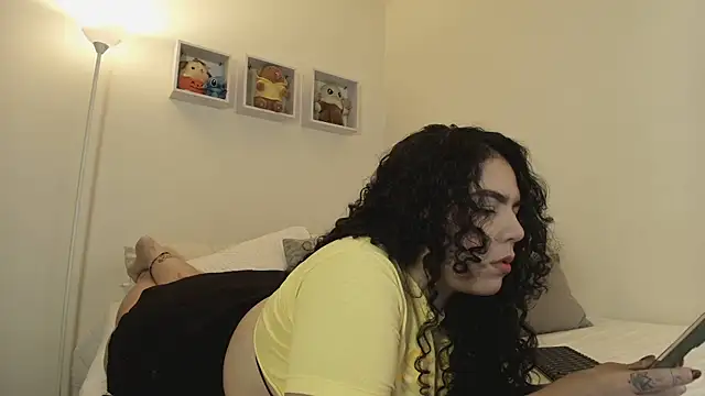 Snapshot of matilda_69x chatting on 06-26-26, 02:06 matilda 69x online show from 06-26-26, 02:06