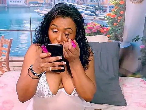 indiansparkle online show from 11-28-25, 06:30