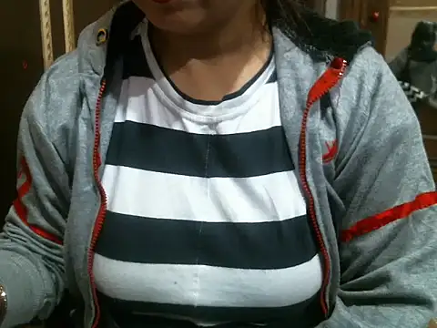 UrsMansi online show from 11-26-25, 04:12