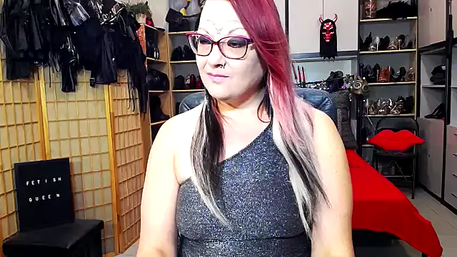 LindaDaemonX online show from 04-02-26, 06:31