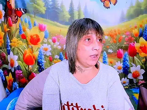 Snapshot of indianroxy chatting on 02-13-26, 04:07 indianroxy online show from 02-13-26, 04:07