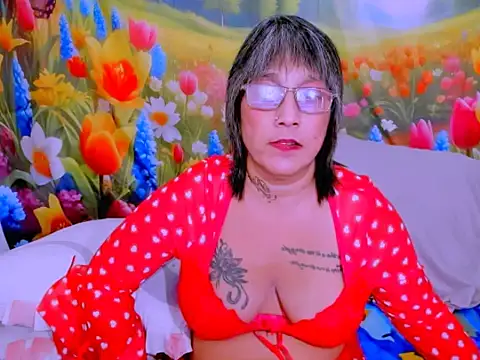 Snapshot of indianroxy chatting on 04-30-26, 07:43 indianroxy online show from 04-30-26, 07:43
