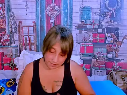 Snapshot of indianroxy chatting on 11-21-25, 06:07 indianroxy online show from 11-21-25, 06:07