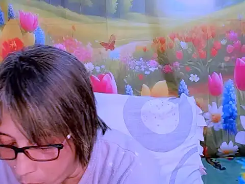 Snapshot of indianroxy chatting on 11-09-25, 04:55 indianroxy online show from 11-09-25, 04:55