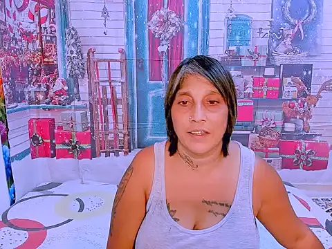 Snapshot of indianroxy chatting on 11-30-25, 04:41 indianroxy online show from 11-30-25, 04:41