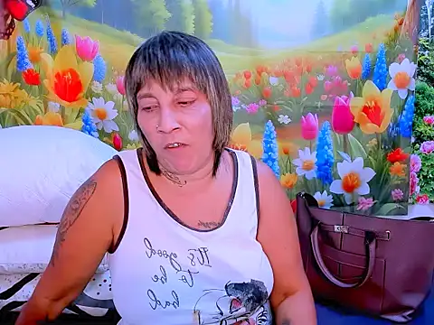 Snapshot of indianroxy chatting on 01-16-26, 04:33 indianroxy online show from 01-16-26, 04:33