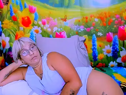 indianroxy online show from 06-24-26, 08:06