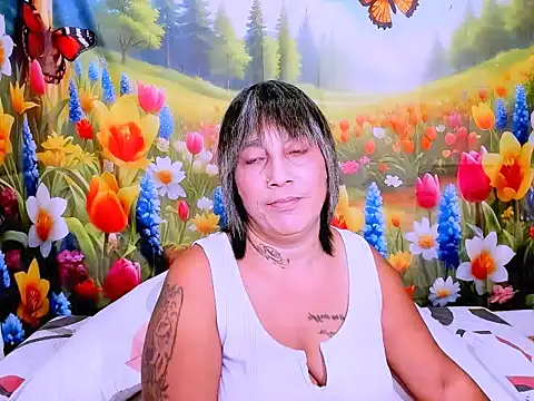 Snapshot of indianroxy chatting on 02-06-26, 04:58 indianroxy online show from 02-06-26, 04:58