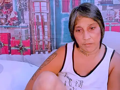 Snapshot of indianroxy chatting on 12-02-25, 07:10 indianroxy online show from 12-02-25, 07:10