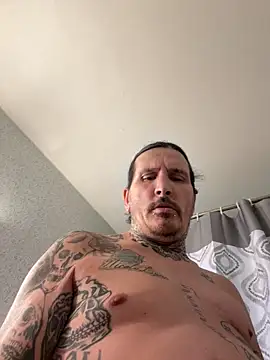 Snapshot of tazzfazz chatting on 03-04-26, 04:53 tazzfazz online show from 03-04-26, 04:53