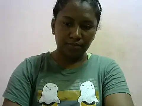 cutybigass online show from 03-10-25, 07:33