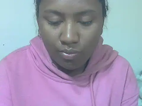 cutybigass online show from 07-03-26, 06:36